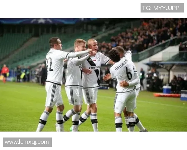 华沙军团与科克城精彩对决重播回顾赛场瞬间与战术分析