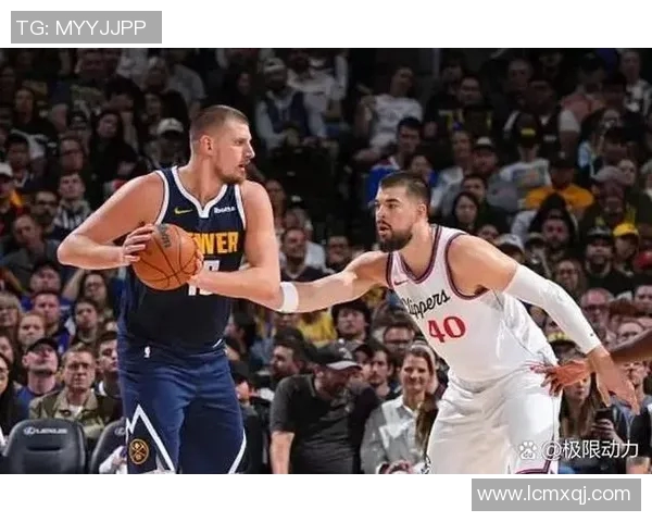 快船与魔术激战正酣中文解说带你领略精彩瞬间与战术分析