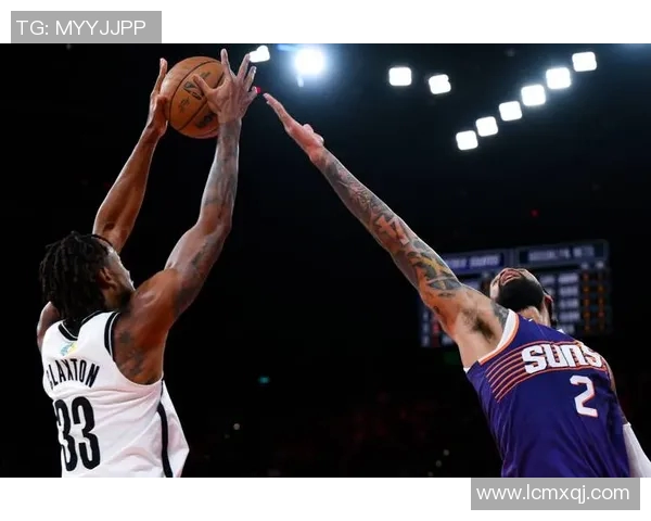 精彩对决NBA篮网与太阳比赛录像回顾与精彩瞬间分析 精彩对决NBA篮网与太阳比赛录像回顾与精彩瞬间分析
